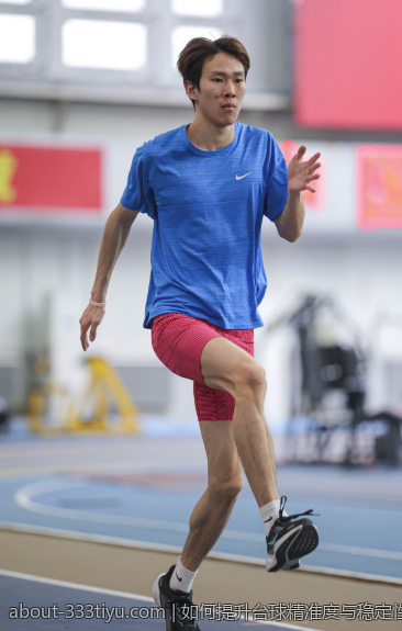 如何提升台球精准度与稳定性